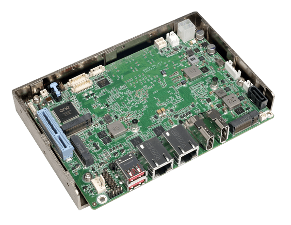 WAFER-EHL-J6412_Embedded_Board inclined view